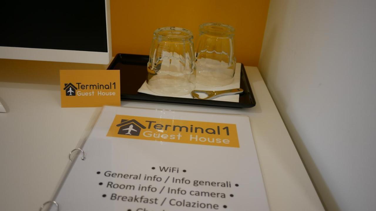 Terminal 1 Guest House Napoli Eksteriør bilde