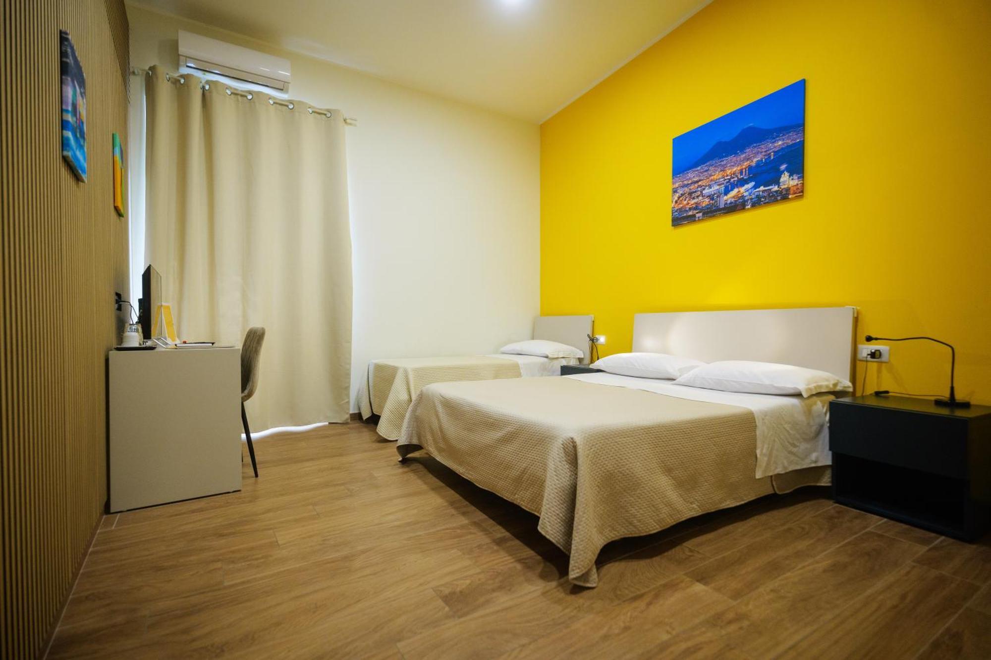 Terminal 1 Guest House Napoli Eksteriør bilde