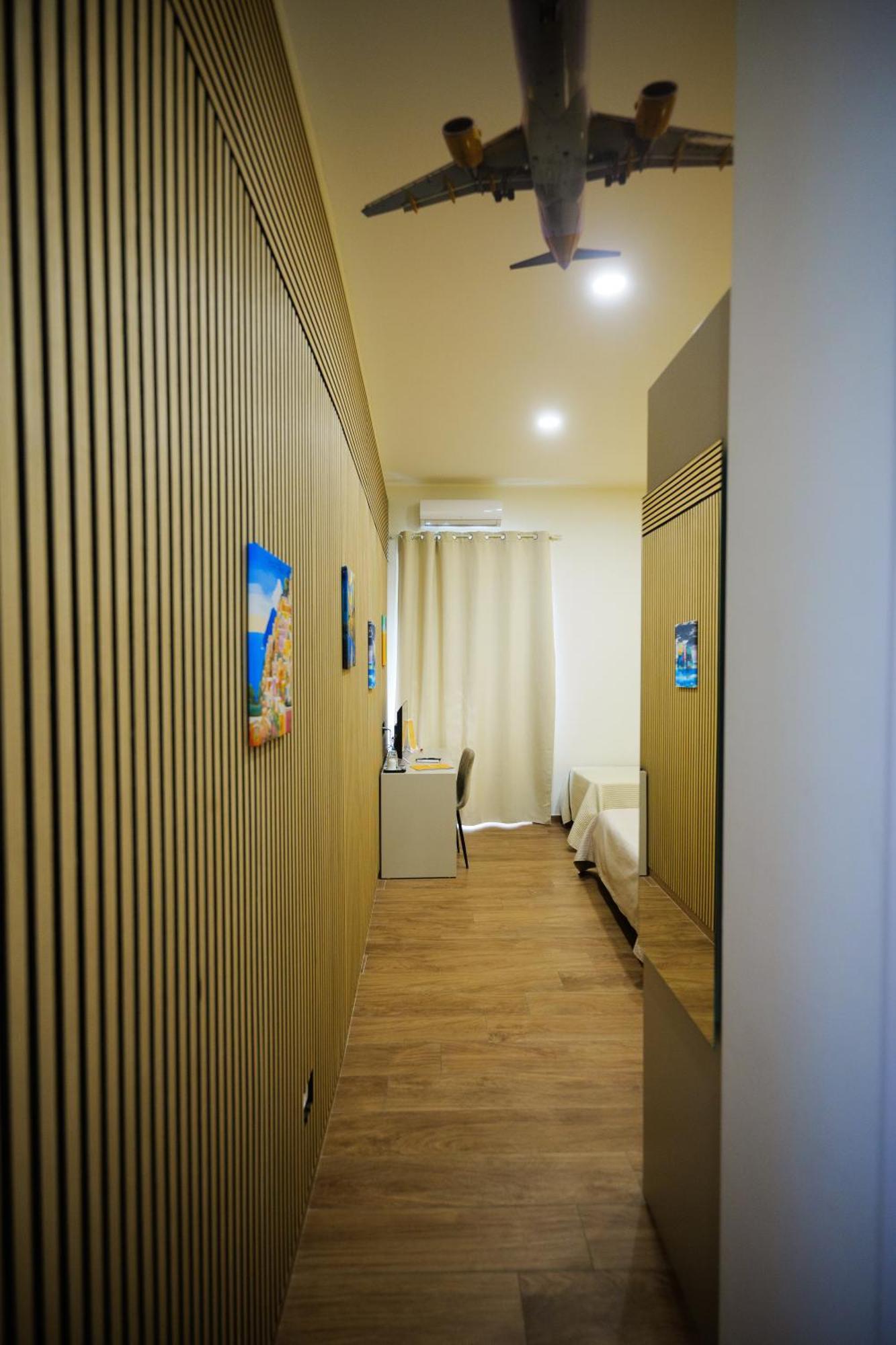 Terminal 1 Guest House Napoli Eksteriør bilde