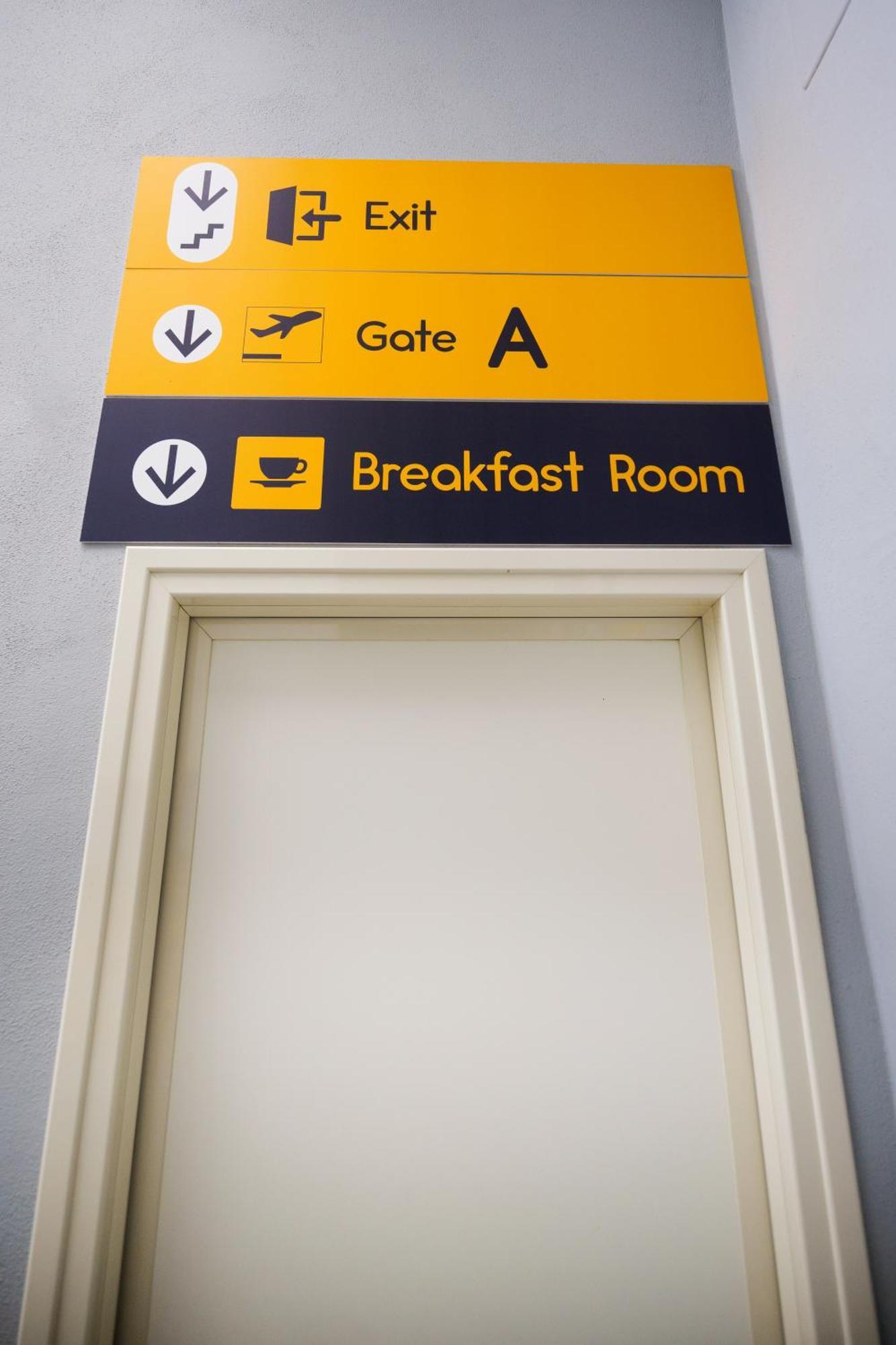 Terminal 1 Guest House Napoli Eksteriør bilde